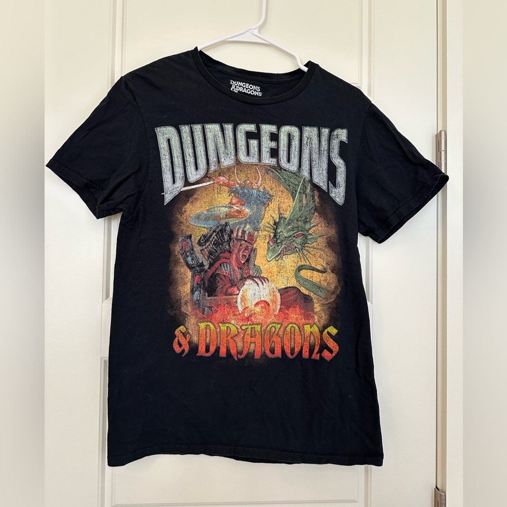 Dungeons & Dragons Black Short Sleeve 100% Cotton Graphic T-Shirt Size Medium